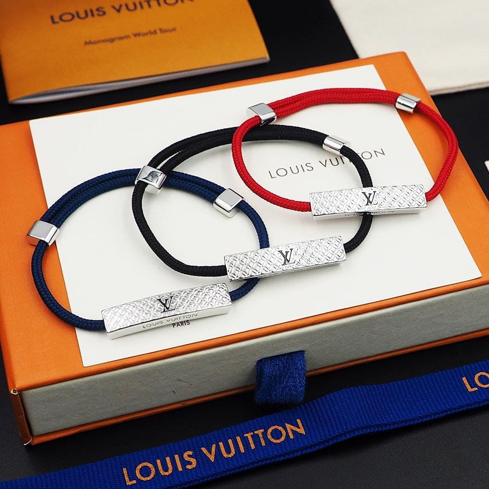 Louis Vuitton Champs Elys ̈¦es Red 18K Gold Bracelet