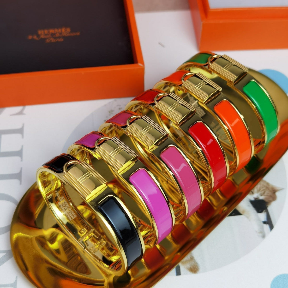 Hermes Clic Cadenas Red 18K Gold Bracelet