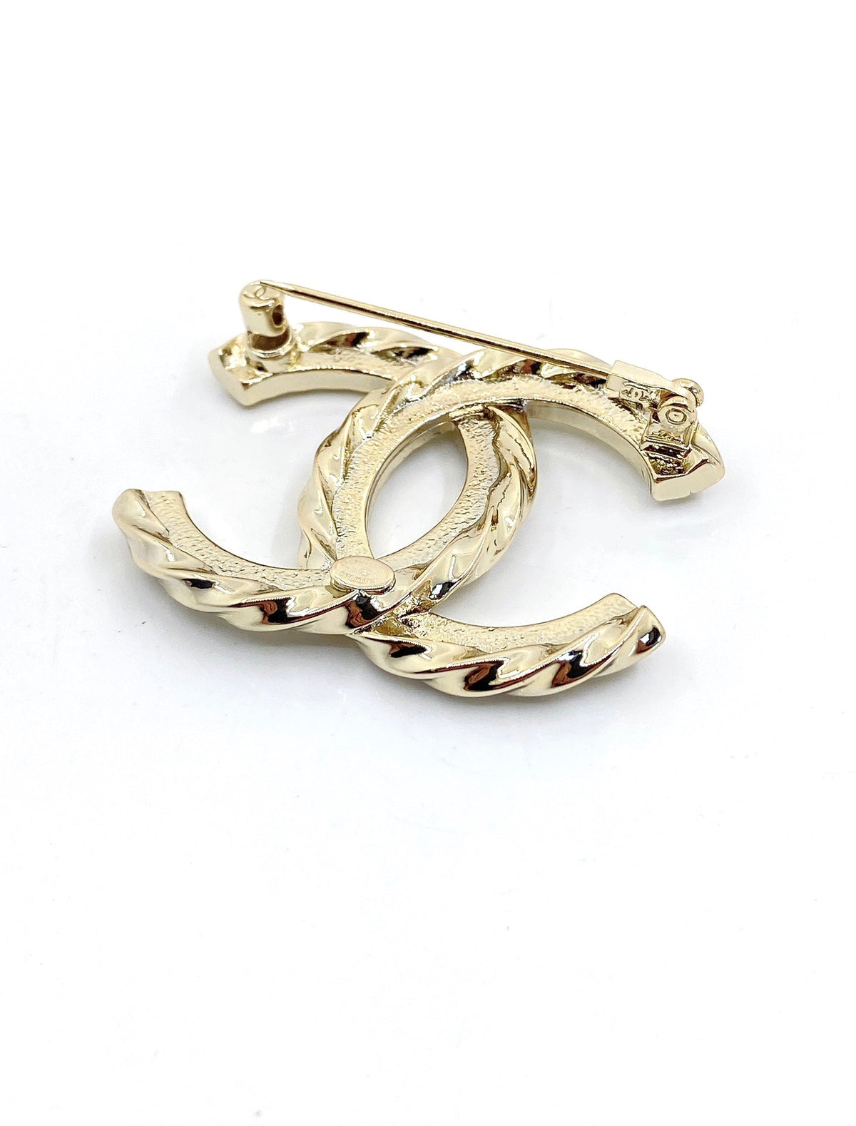 Chanel Diamonds 18K Gold Brooch