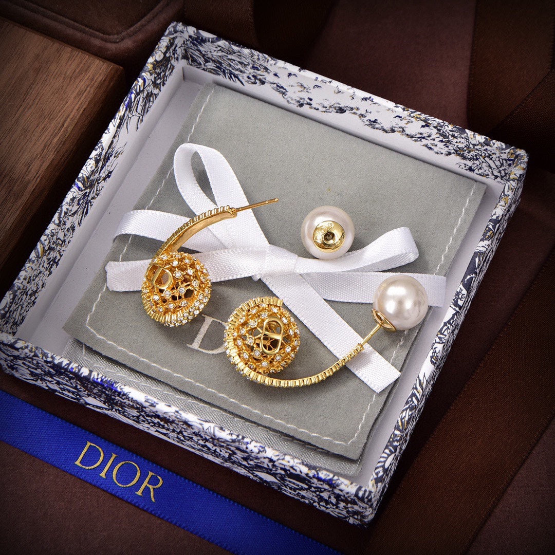 Dior Tribales White Resin Pearls 18K Gold Earrings