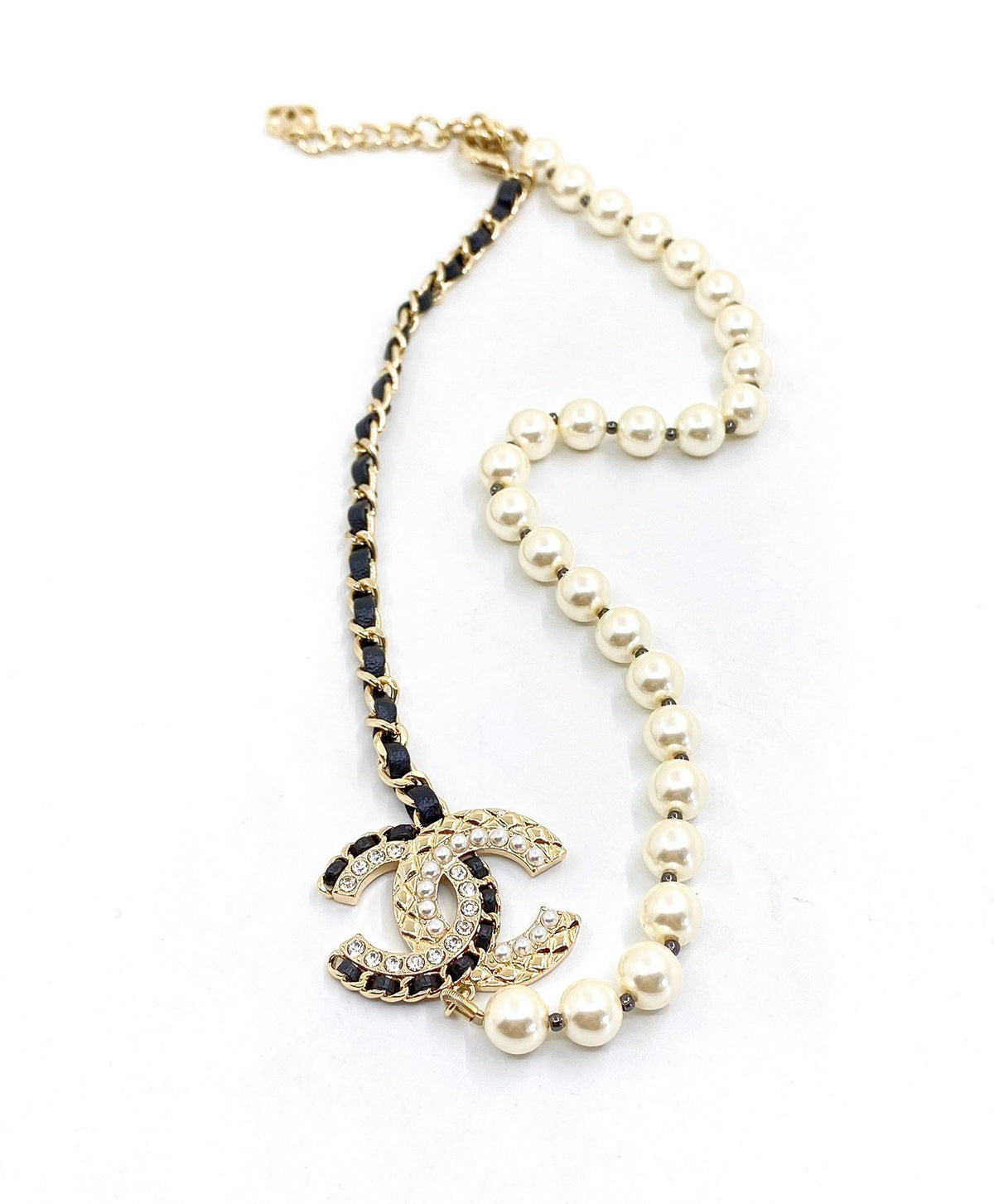 Chanel Leather Pearls 18K Gold Necklace